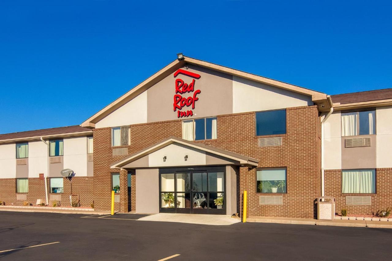 Red Roof Inn Greensburg Bagian luar foto