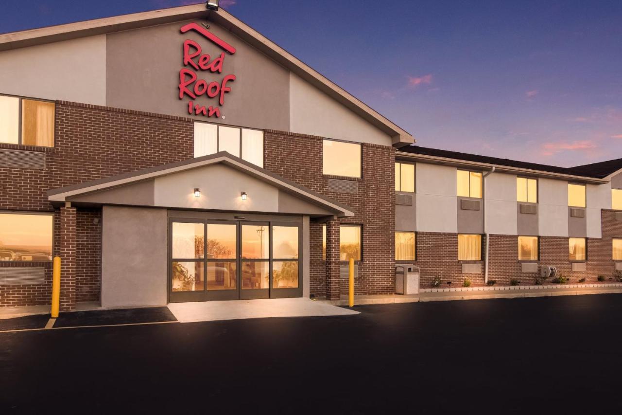 Red Roof Inn Greensburg Bagian luar foto